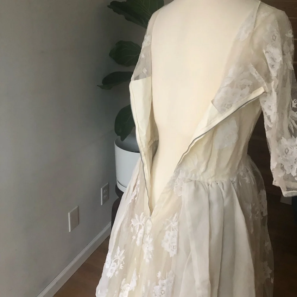 1950’s True Vintage ivory Handmade Wedding gown dress handmade lace - Picture 5 of 13